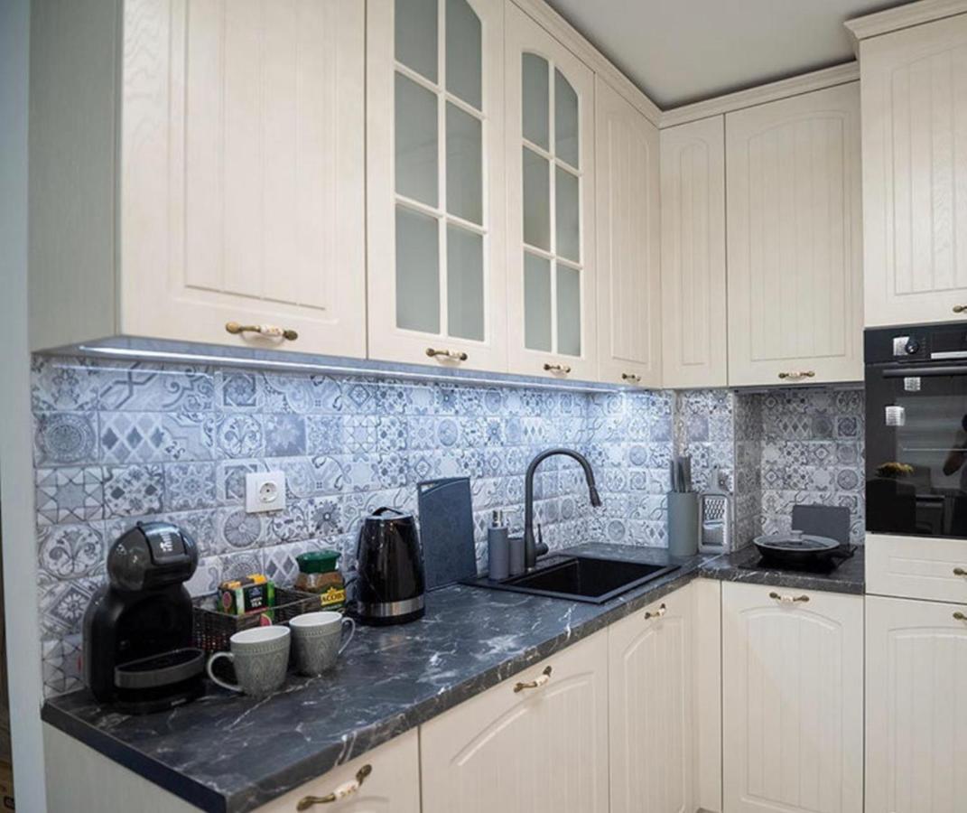 Top Central Luxury Apartment & Free Parking Sofia Exterior photo