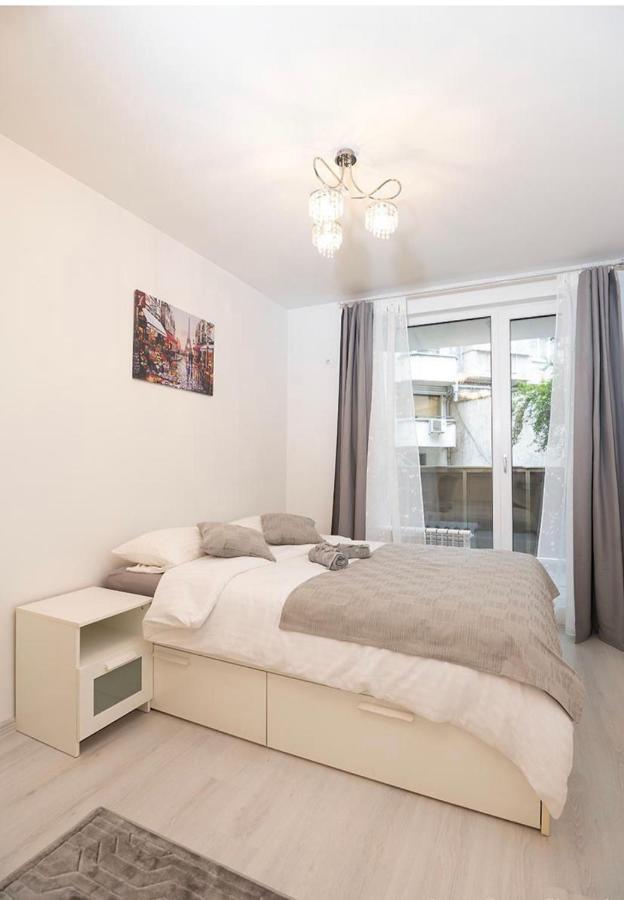 Top Central Luxury Apartment & Free Parking Sofia Exterior photo
