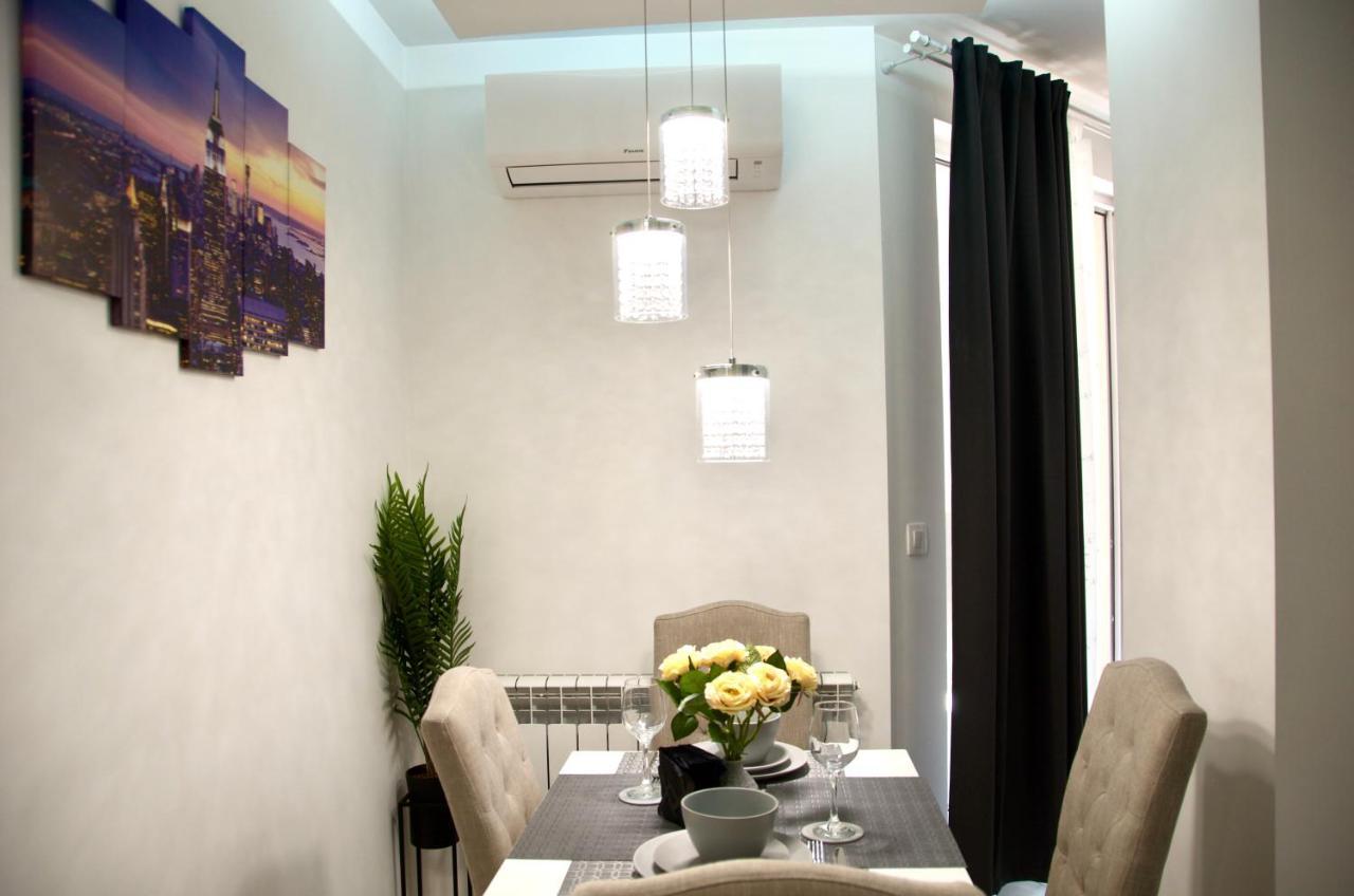 Top Central Luxury Apartment & Free Parking Sofia Exterior photo